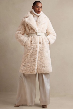 Banana Republic Serres Sherpa Long Over Women's Coats White | 30285-GWSY